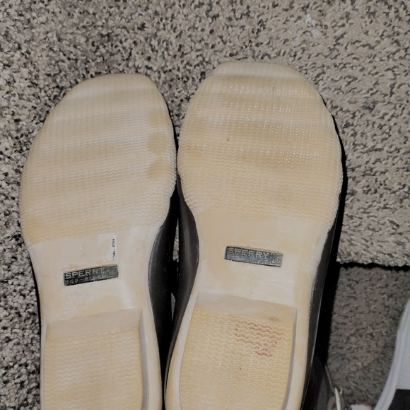 Sperry - Picture 3 of 5